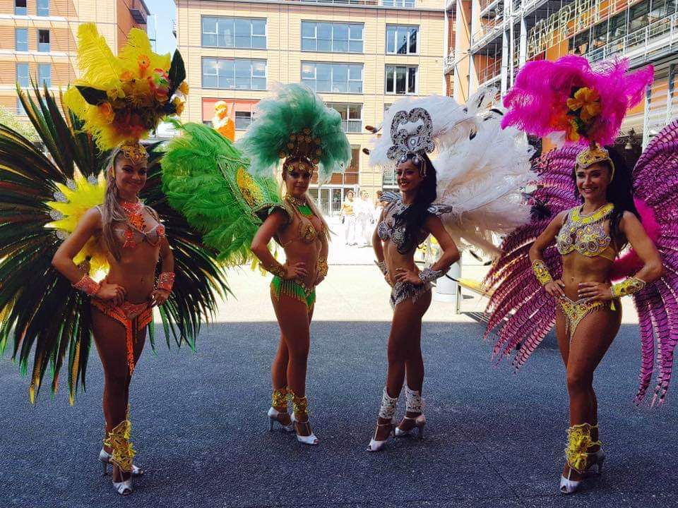 Location Costume danseuse Brésilienne Carnaval Lyon - Location