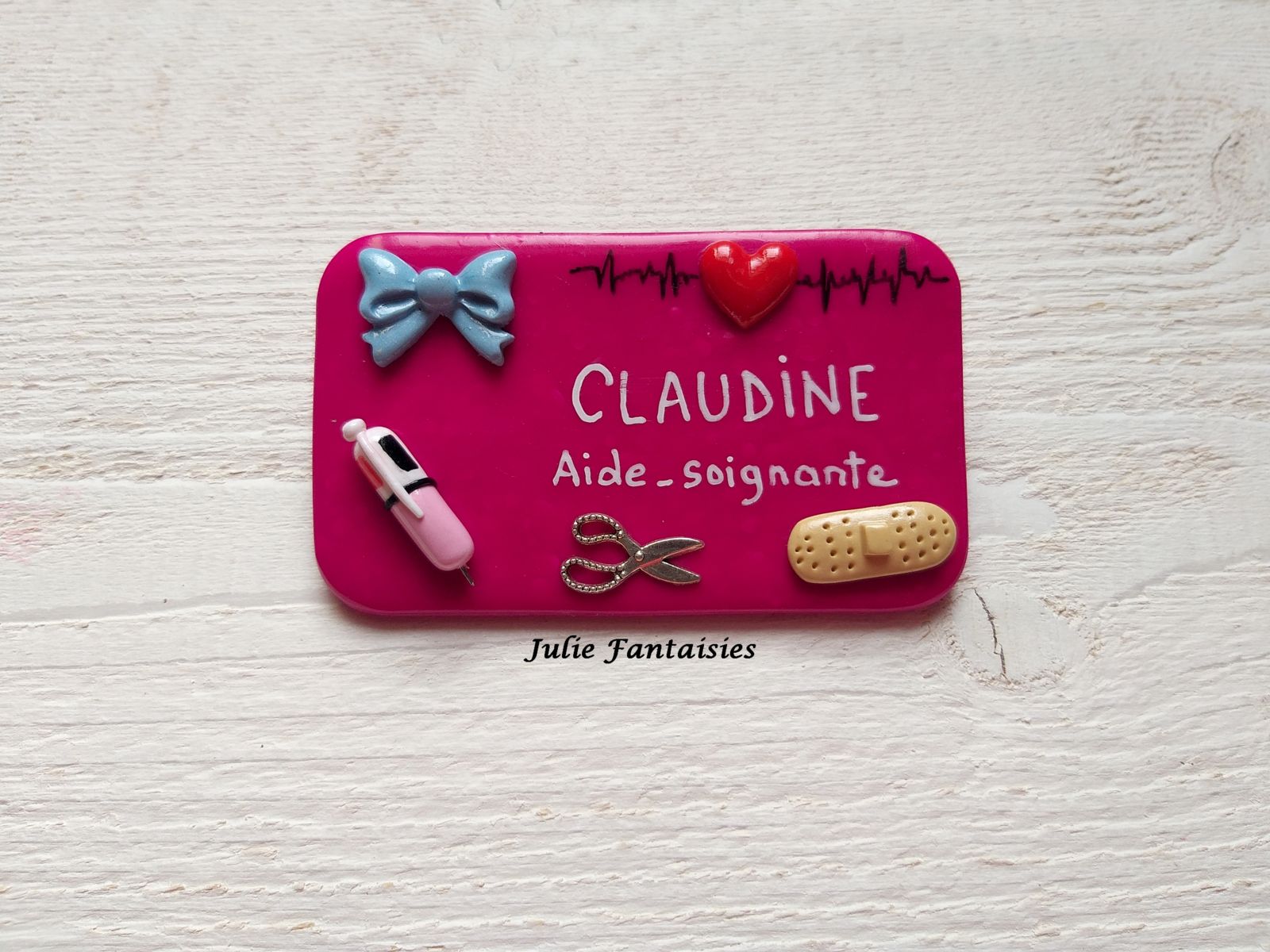 Badge pour Claudine, aide-soignante - Julie Fantaisies