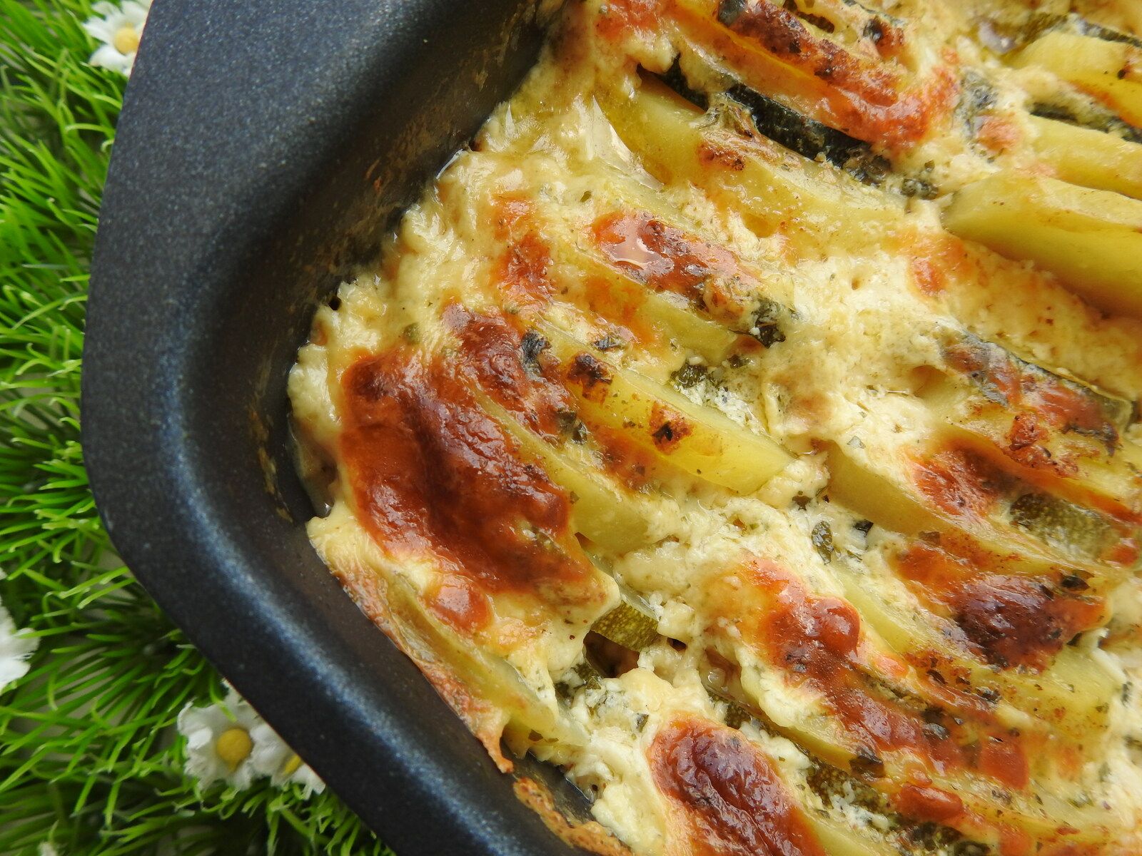 Gratin Pomme De Terre Courgette Cake Factory TIAN DE COURGETTES ET POMMES DE TERRE AU CAKE FACTORY - Blog cuisine  Thermomix avec recettes pour le TM5 & TM31