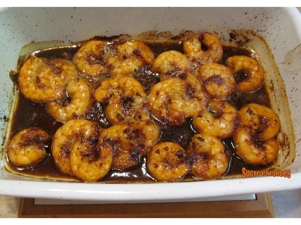 Une recette facile de crevettes avec une délicieuse sauce ail et miel