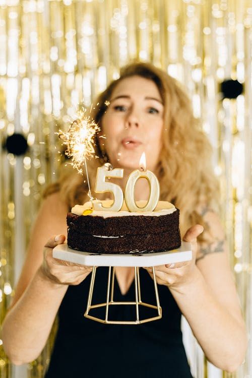 birthday cake photoshoot ideas