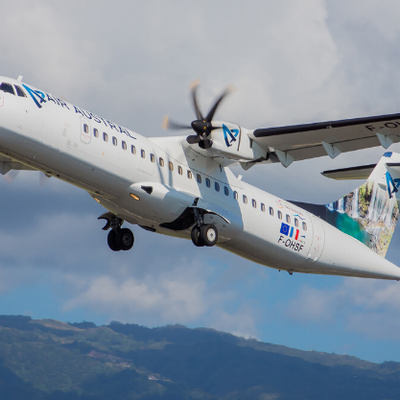 Air Austral permet le rapatriement de 65 ressortissants français bloqués à l'île Maurice