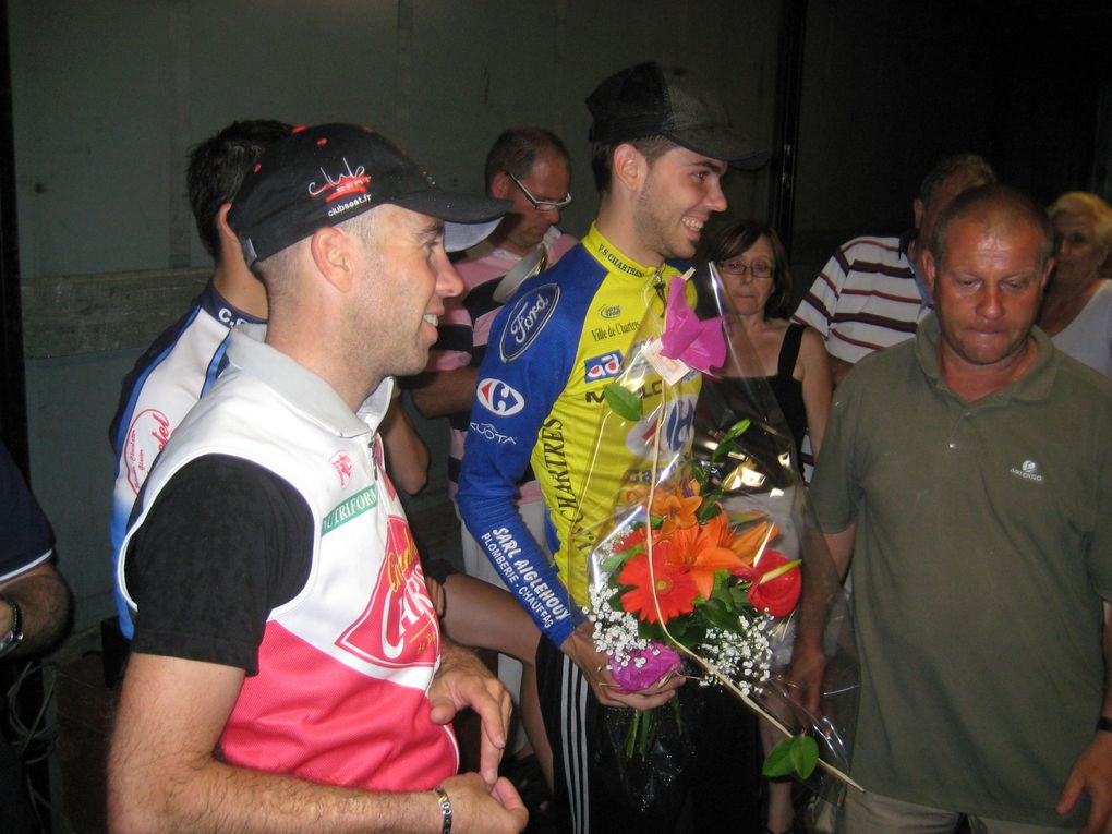 Le vendredi 2 juillet 2010 à Château du Loir, s’est déroulé le 43ème Critérium, organisé par le Coc Cyclisme.Bruno Teillet (2ème) – Kévin Brault (1er) – Baptiste Médard (3ème) et 1er junior – Wilfried Réthoré ( 1er au classement