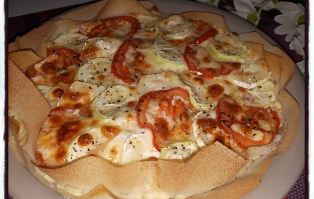 Tarte légère à la tomate, courgette et chèvre