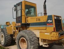Chargeur Pneus KOMATSU WA 250