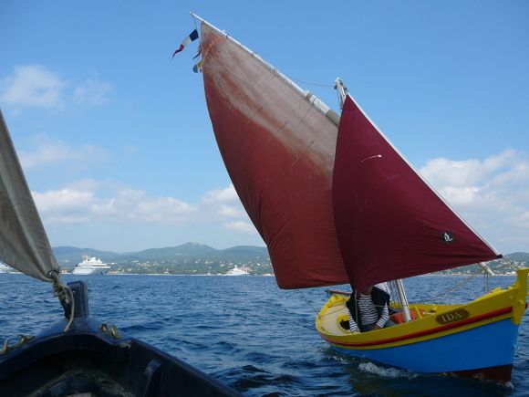 AMERAMI et IDA évoluent dans le golfe.