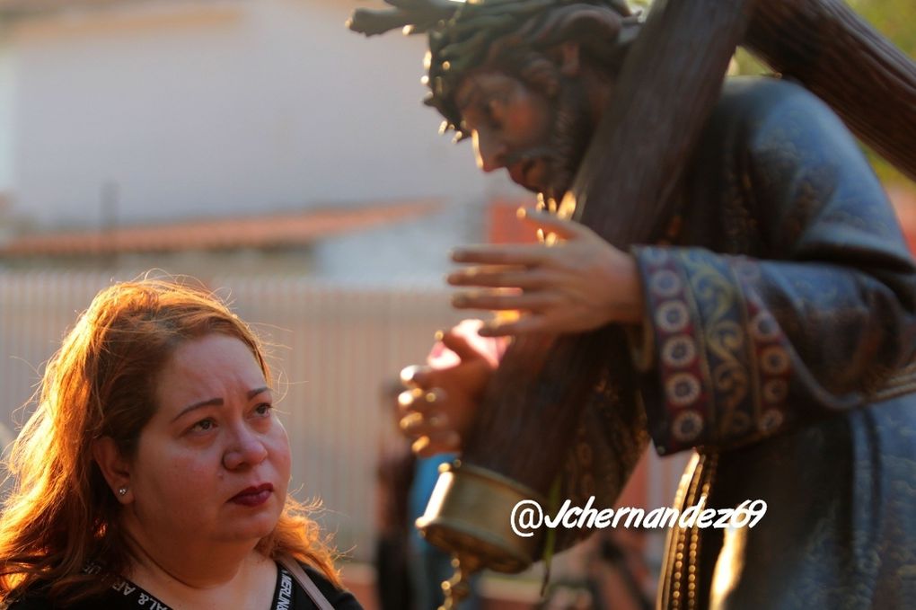 Devoción católica al Nazareno se hizo sentir en la parroquia La Asunción y Santa Rita en Valencia (+Fotos)