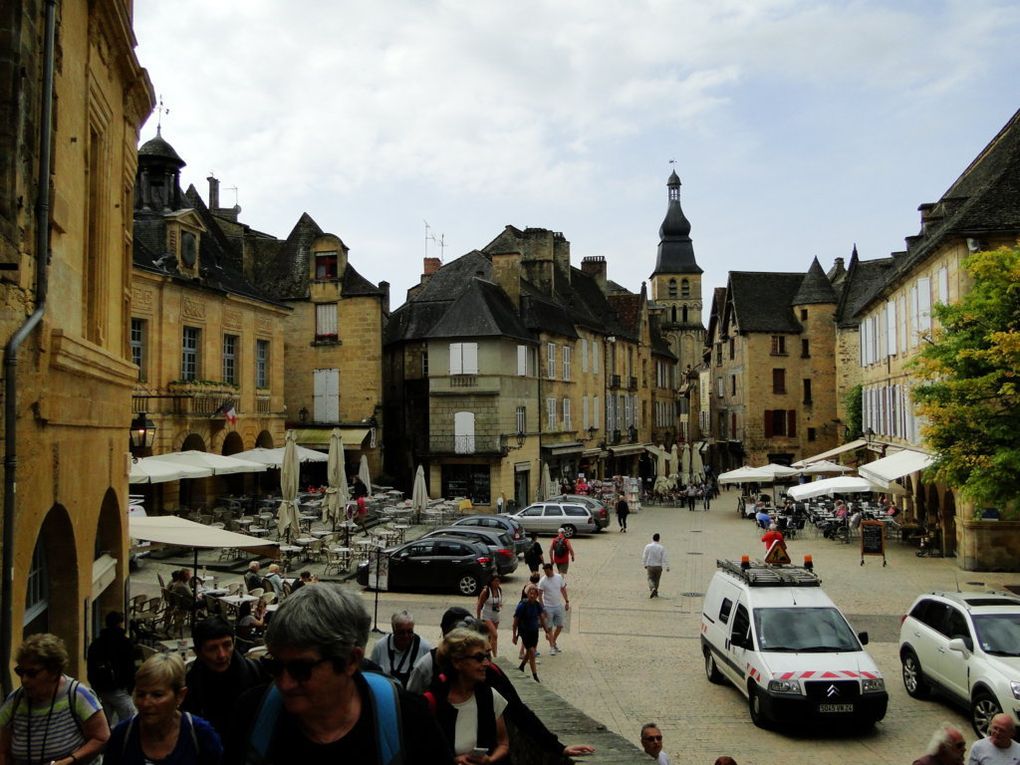 Périgord Jour 3 Sarlat-Roche Gageac