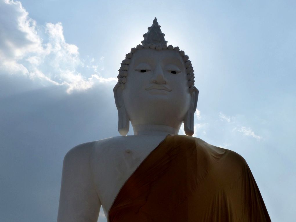 Wat Phu Thong Thep Nimit (province de Udon Thani)