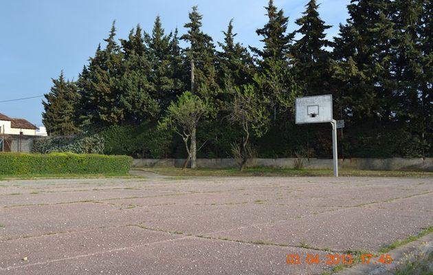 VAUVERT: les installations sportives, c'est aussi ça..!