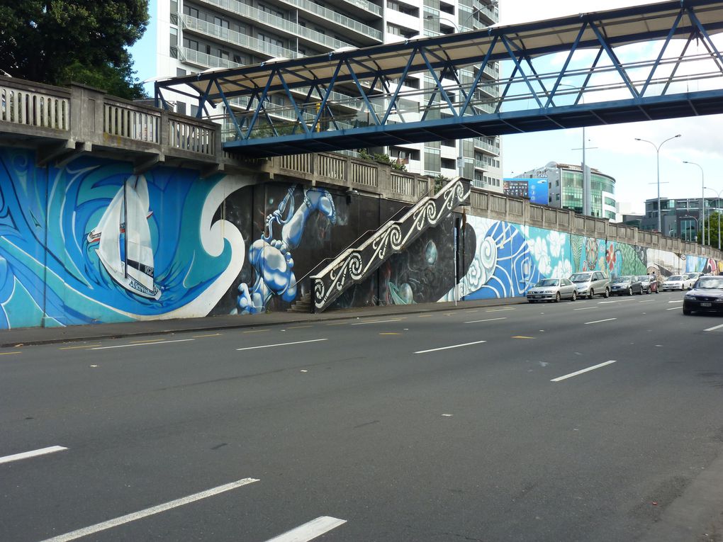 Et voilà les tags et art de rue version Nouvelle-Zélande!! On en retrouve autant sur les vans qu'en Australie... Encore une fois un délice pour les yeux. Je vous laisse découvrir