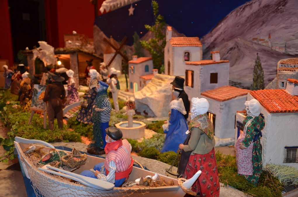 L'église de l'Estaque prête pour les fêtes de Noël