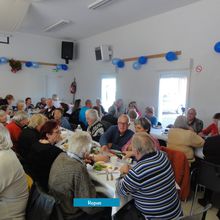  SAINT-PIERRE    UN REPAS POUR LES SENIORS  DANS LE  CADRE DE LA JOURNEE BLEUE