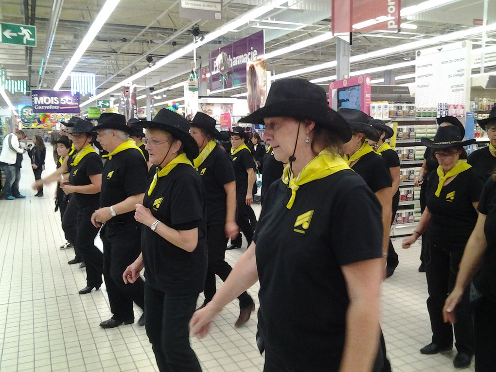 Album - COUNTRY-A-CARREFOUR-OCT-2013