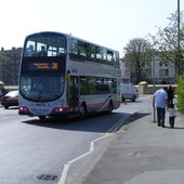 First bus 37408 (MX58 DXV), 20 April 2009.jpg