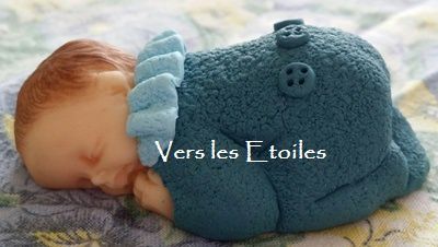 Bébé Fimo en pyjama