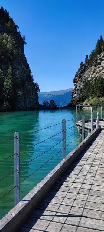 LAC DE LA ROSIERE COURCHEVEL (73)