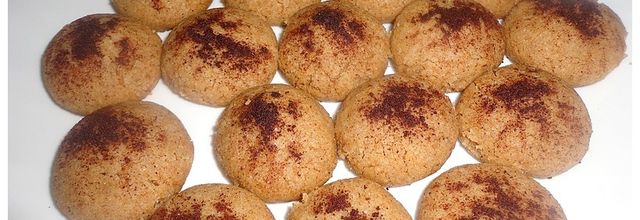 Ghribiya à la Poudre de Fèves Séchées