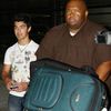 Joe y Nick Jonas Regresan de Cabo San Lucas