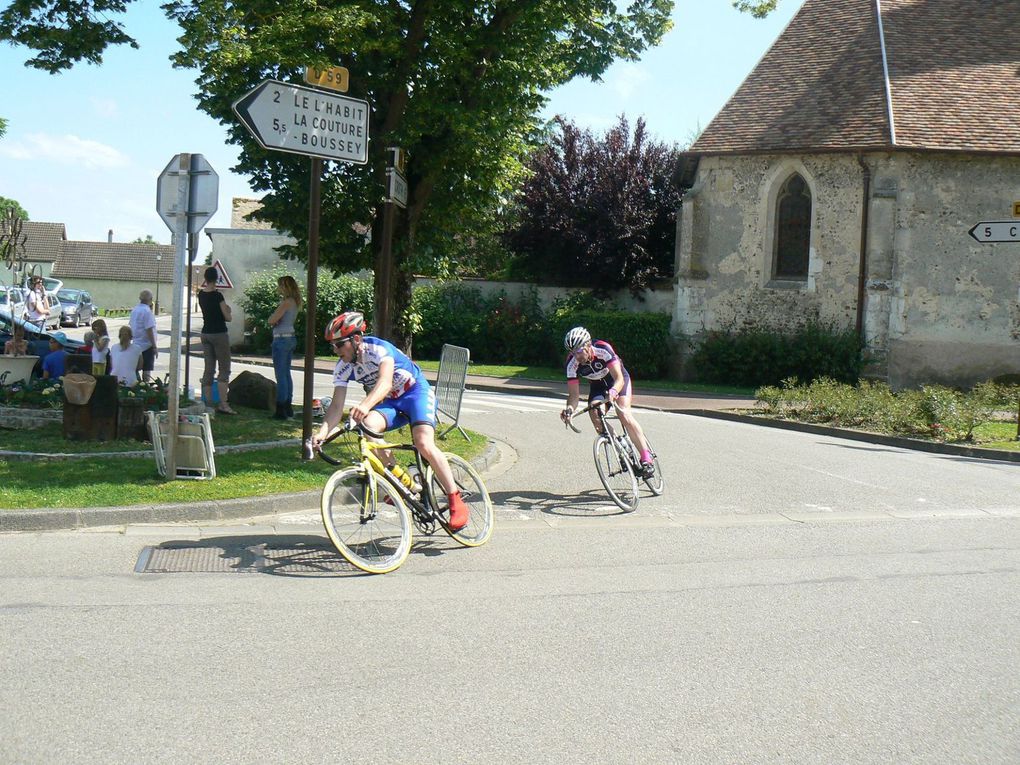 Albums photos des courses ufolep de Bois le Roy (27)