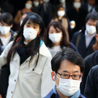 Coronavirus Covid-19 : au Japon, le gouvernement prévoit de fermer les écoles publiques pendant un mois