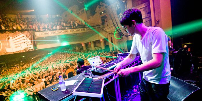 Netsky Live