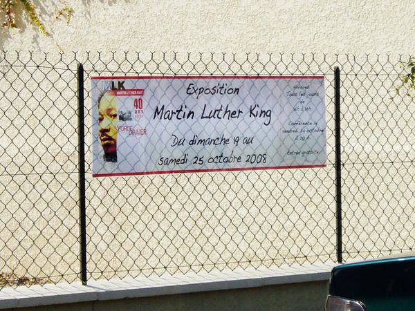 A l'occasion du 40ème anniversaire de la mort du pasteur Martin Luther King l'Eglise Evangélique Baptiste a organisée une exposition retraçant sa vie et son combat pour l'égalité par la non violence.