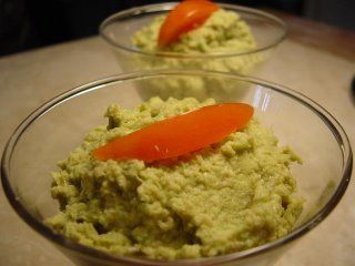 avocat et thon hum ! délicieux ! avec bipero