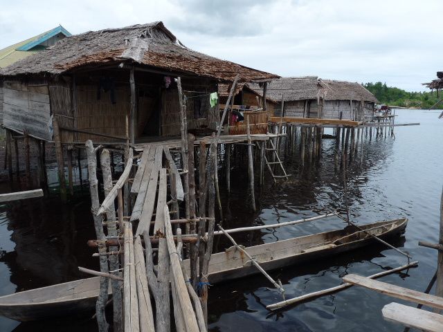 Du paradis des îles Togians et des peuples Bajaux aux rites du pays Toraja!!