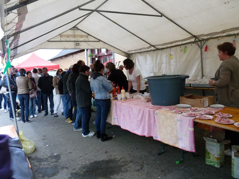 Photos de la fête de l'école 2013 de Chasné sur Illet