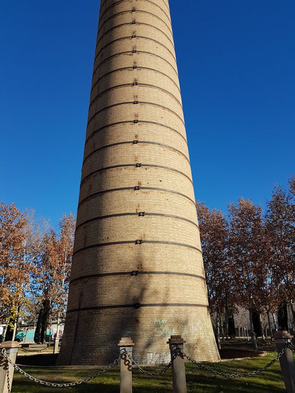 Espagne, sur la route des crèches: Monzon en Aragon