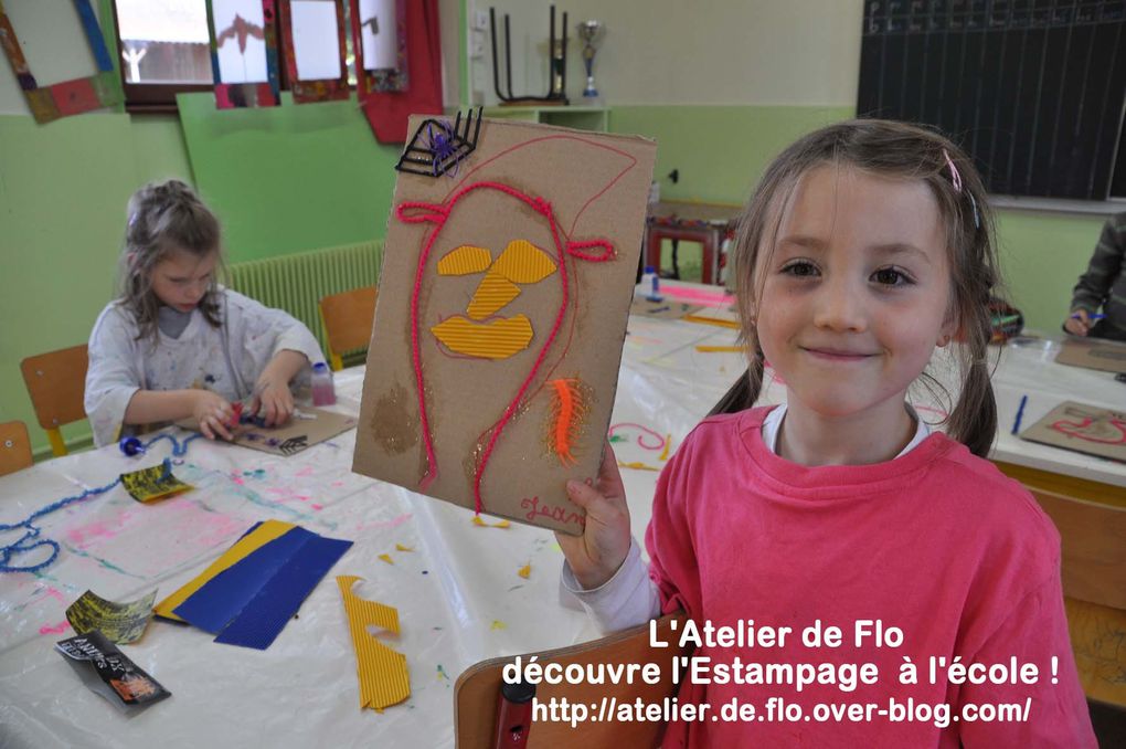 Les jeunes artistes Donchérois en pleine création et en plein tirage de langue verte !!!