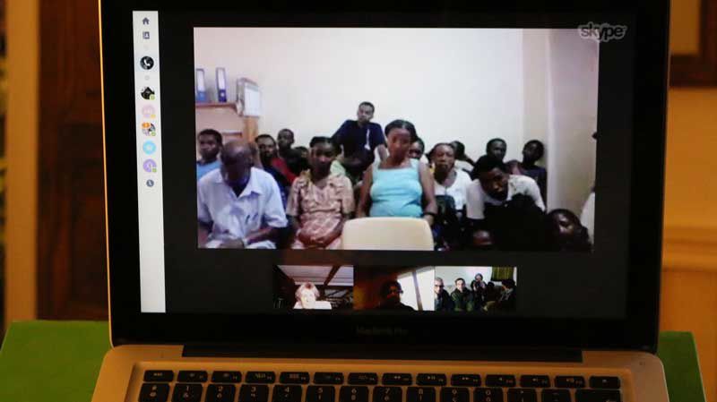 Skype avec les parents d'élèves de Lokaro