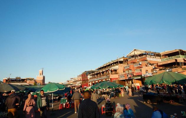 Maroc 12 - les souks de Marrakech  et la place Jemma el Fna
