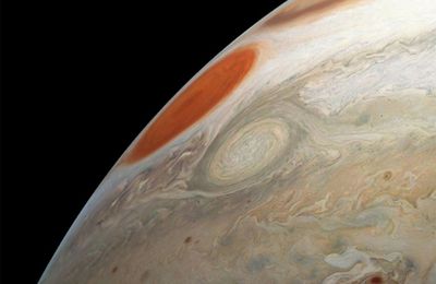 Juno a pris de superbes photos de tempêtes jumelles sur Jupiter