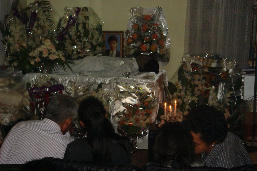 13 avril 2011. Quelques photos de famille de ce jour où Alain Daniel Rakotoarivony a été enterré dans le tombeau familial d'Ambatoroka.