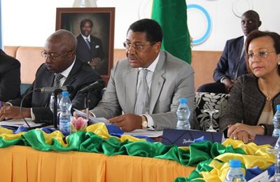 Coopération Gabon-Maroc: Daniel Ona Ondo préside la rencontre avec les opérateurs marocains