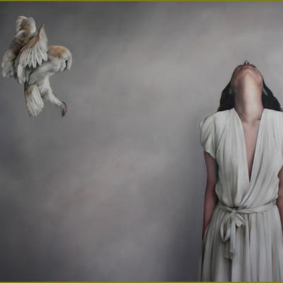 Femme et oiseau en peinture -   Amy Judd art