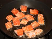 Bouillon free’s Thaï’l au saumon et légumes
