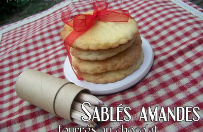 Sablés amandes fourrés au chocolat