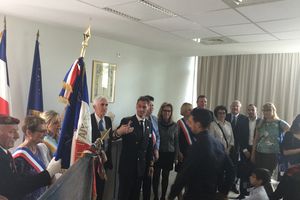 Remise des décrets de naturalisation