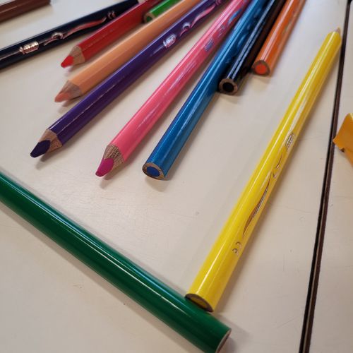 NOUVEAUTE : Présentation des Crayons Bic Multi-surfaces et usages - Mes  tresses D Zécolles