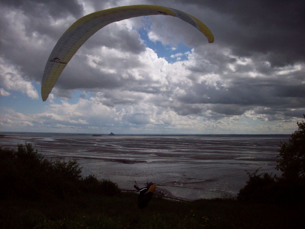 Mes photos les plus belles 2009 en compétition et en vol loisir, cela vaut le détour ;-)( des paysages, l'U4 d'Aircross, et quelques photos plus anciennes encore...)