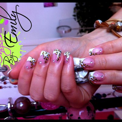 French Blanche et Nail Art Leopard