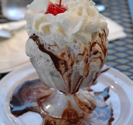 Estelles: HOT FUDGE