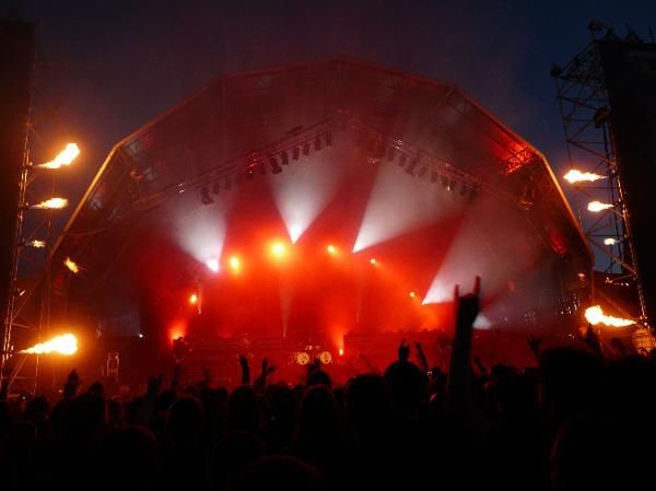 Les zikos de Myhybris en pèlerinage au Hellfest.