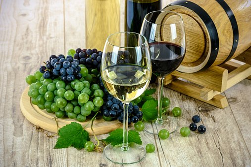 Pourquoi peut-on faire du vin blanc avec du raisin rouge?