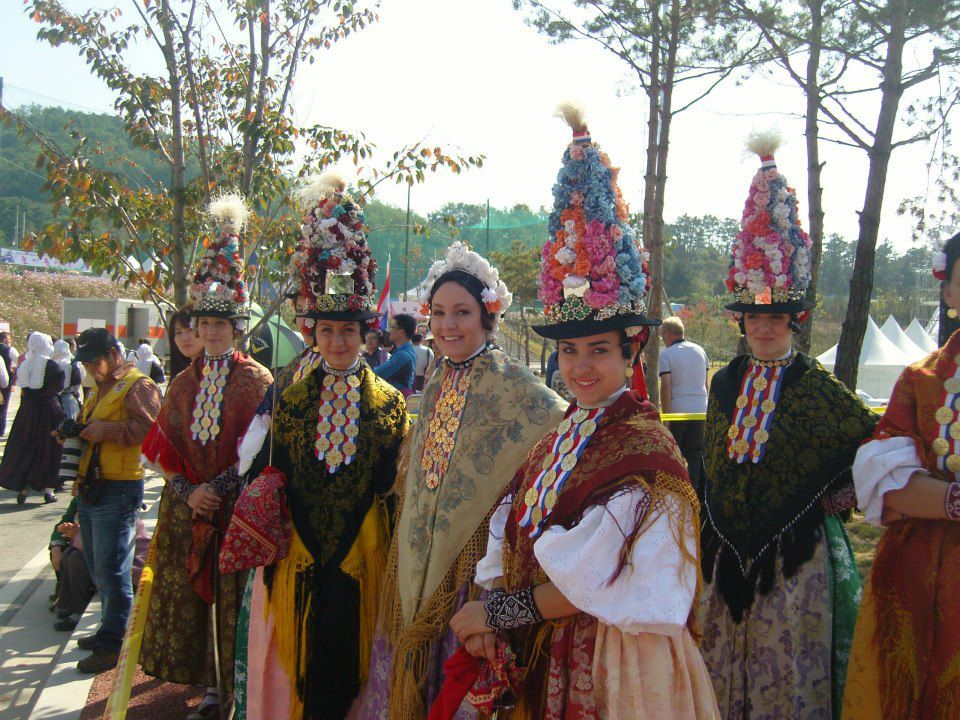Quelques photos en provenance de Corée, à l'occasion des Folkloriades mondiales du CIOFF. Merci aux danseurs et musiciens de l'Ensemble Musique et Danse du CIOFF pour leurs photos. Un merci particulier à Anaïs, Fanny, Vincent, Yann-Fañch et la B