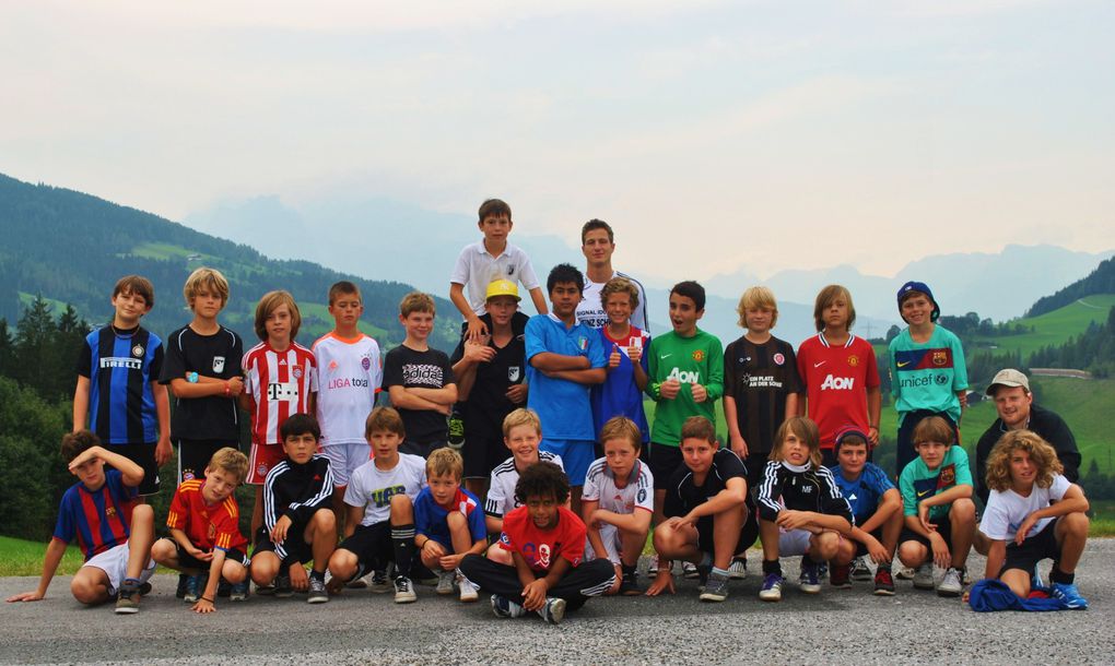Hier findet ihr die besten Bilder aus dem Trainingslager der U13 & U12 Junioren. Zu Gast waren die Teams mit ihren Trainern Horst Heuring, Jonas Scheuermann, Felix Küfner & Max Legath in Hüttau im Salzburger Land.