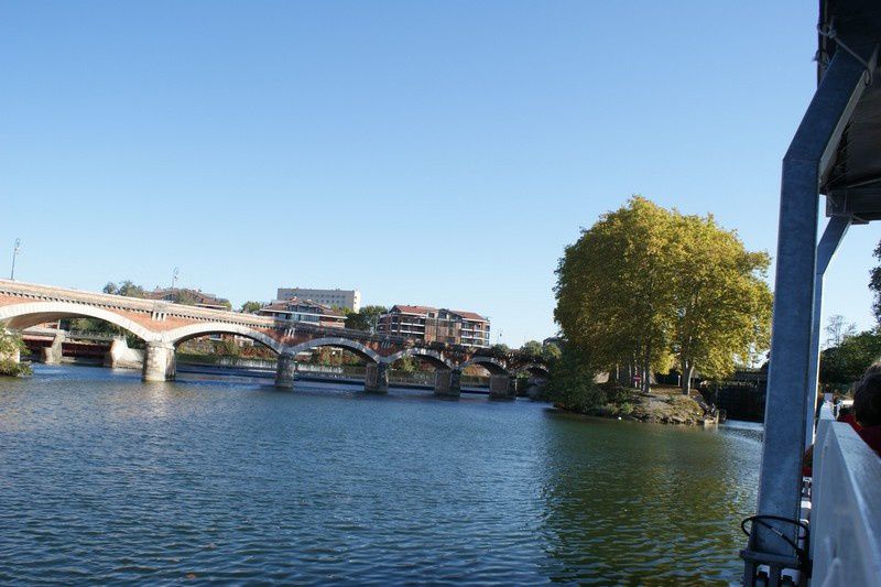 la Garonne en ville -Toulouse-